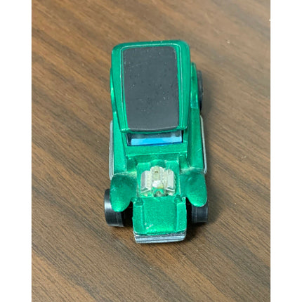1970 Hot Wheels “The Demon” – Spectraflame Green, HTF White Interior