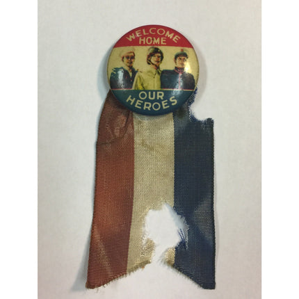 Vintage 1940s WWII Patriotic Pinback Button w/ Ribbon – World War II Memorabilia