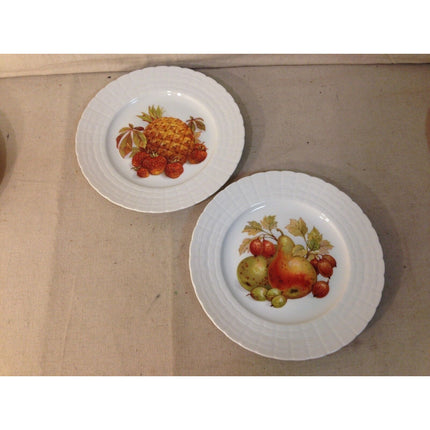 Set of 6 Hutschenreuther Fruit Plates w/ Scalloped Edges, Stickers & Original Box