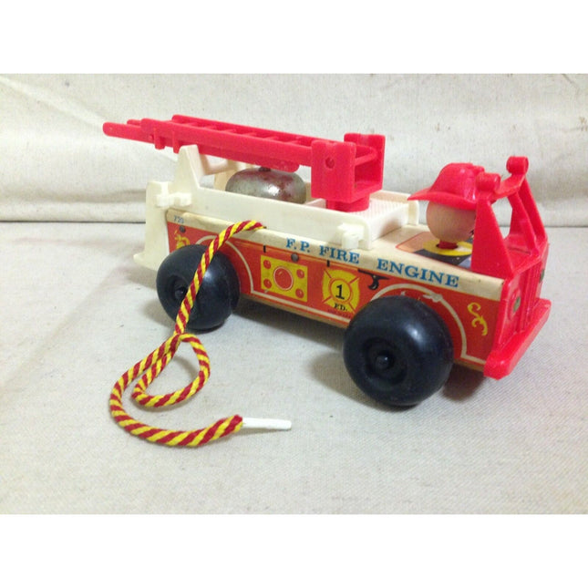 Vintage 1960s Fisher Price Fire Engine Pull Toy #720 Wood Plastic 7.5"