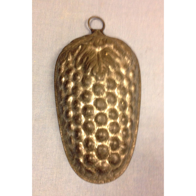 Late 1800s Early Tin Grapes Mold Vintage Kitchenware