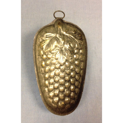 Late 1800s Early Tin Grapes Mold Vintage Kitchenware