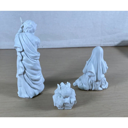 Avon Nativity “The Holy Family” Figurines – 1981 Porcelain – Original Box
