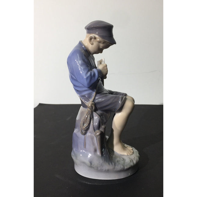 Royal Copenhagen #905 Whittling Boy Figurine Christian Thomsen Porcelain 7.25"