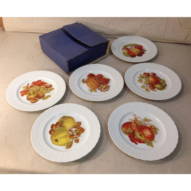 Set of 6 Hutschenreuther Fruit Plates w/ Scalloped Edges, Stickers & Original Box
