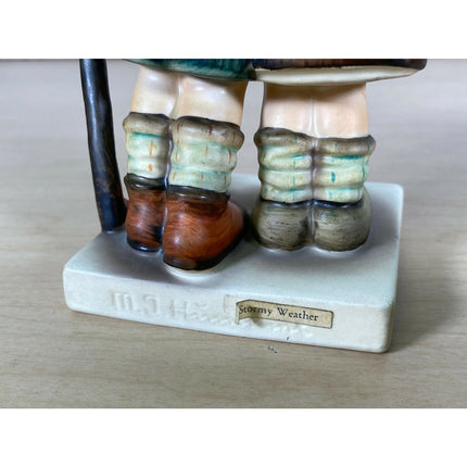 Hummel Goebel Stormy Weather #71 TMK4 Figurine – Boy & Girl Under Umbrella 6”