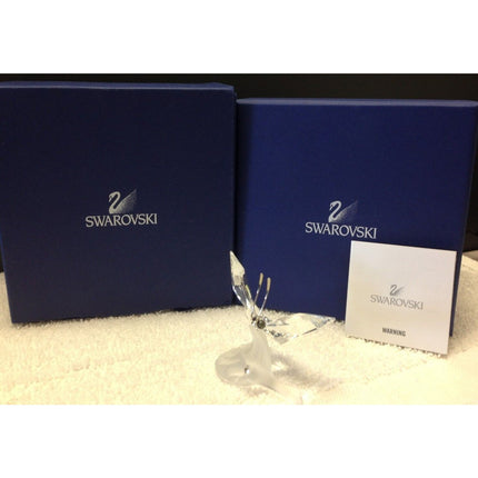 Swarovski Crystal Butterfly on Frosted Leaf Figurine #0182920 Original Box