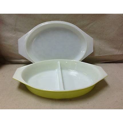 Vintage Pyrex Verde Divided Serving Dish 945C-15 – 1.5 Qt Casserole